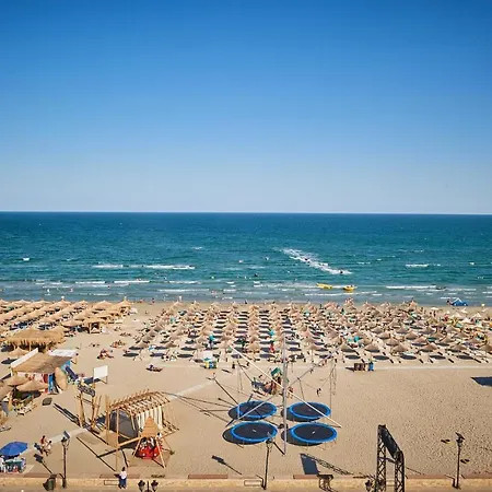 Διαμέρισμα Azurre And Pool